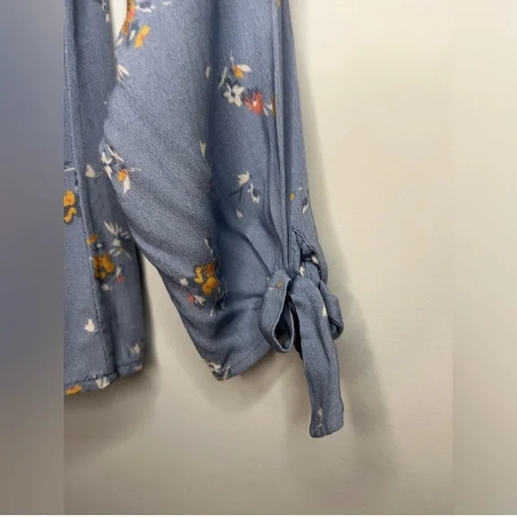 NWT Faherty - Layla Blouse - Size XS - Picture 2 of 7